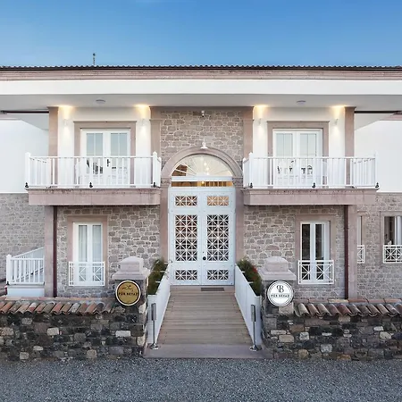 Pur Beyaz 3* Cunda